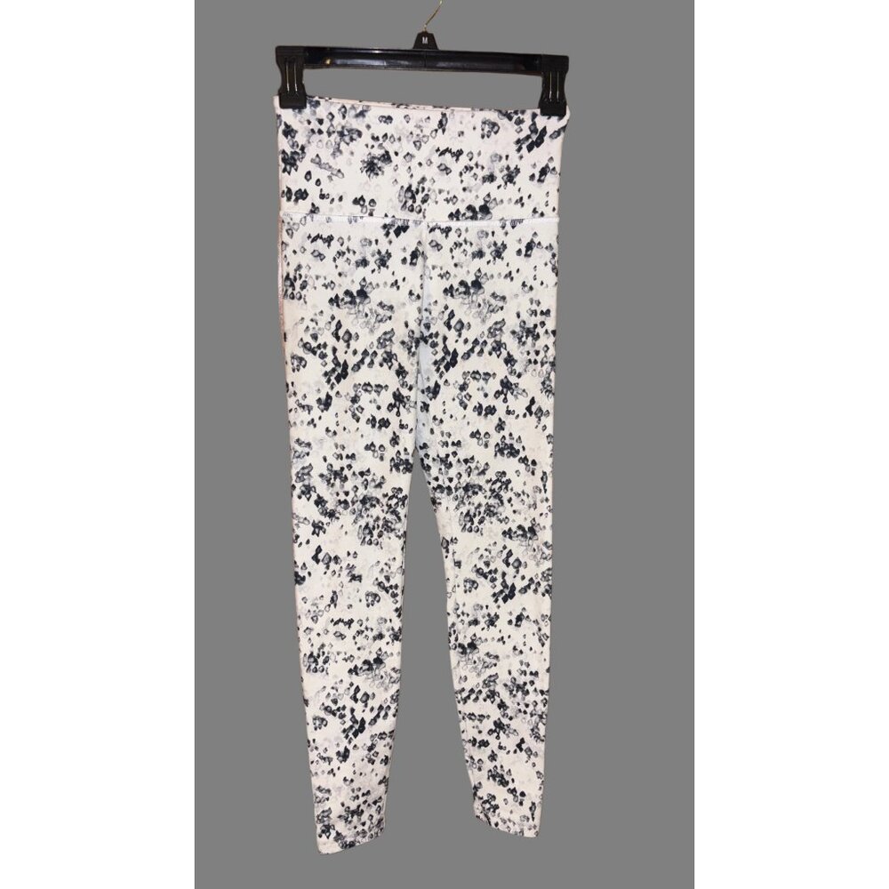 Balance Collection Yoga Leggings with Black-and-White Pattern